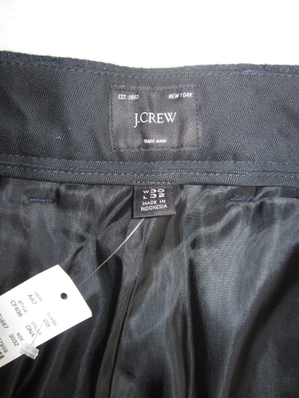 NWT J CREW Classic Creased Trouser Pants Japanese Wool Blend Style CF636 30 x 32 - Picture 5 of 7
